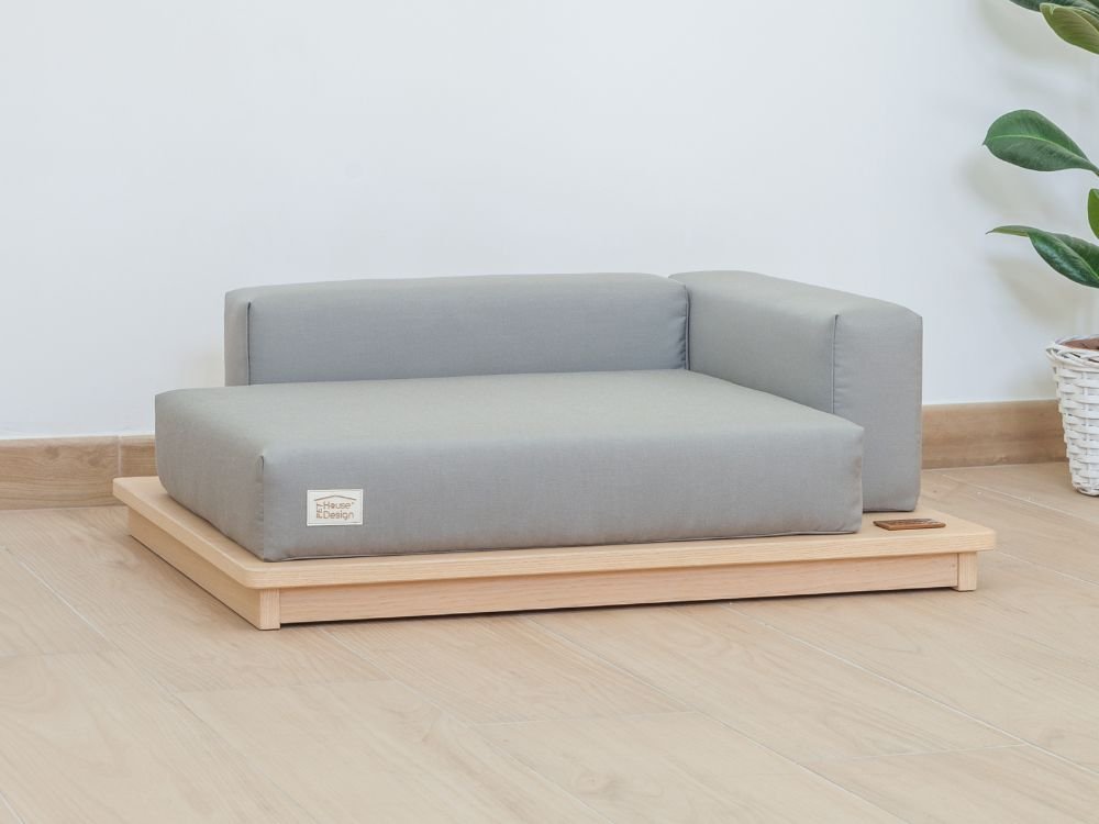 Cuccia su misura per cani con tessuto idrorepellente e memory foam