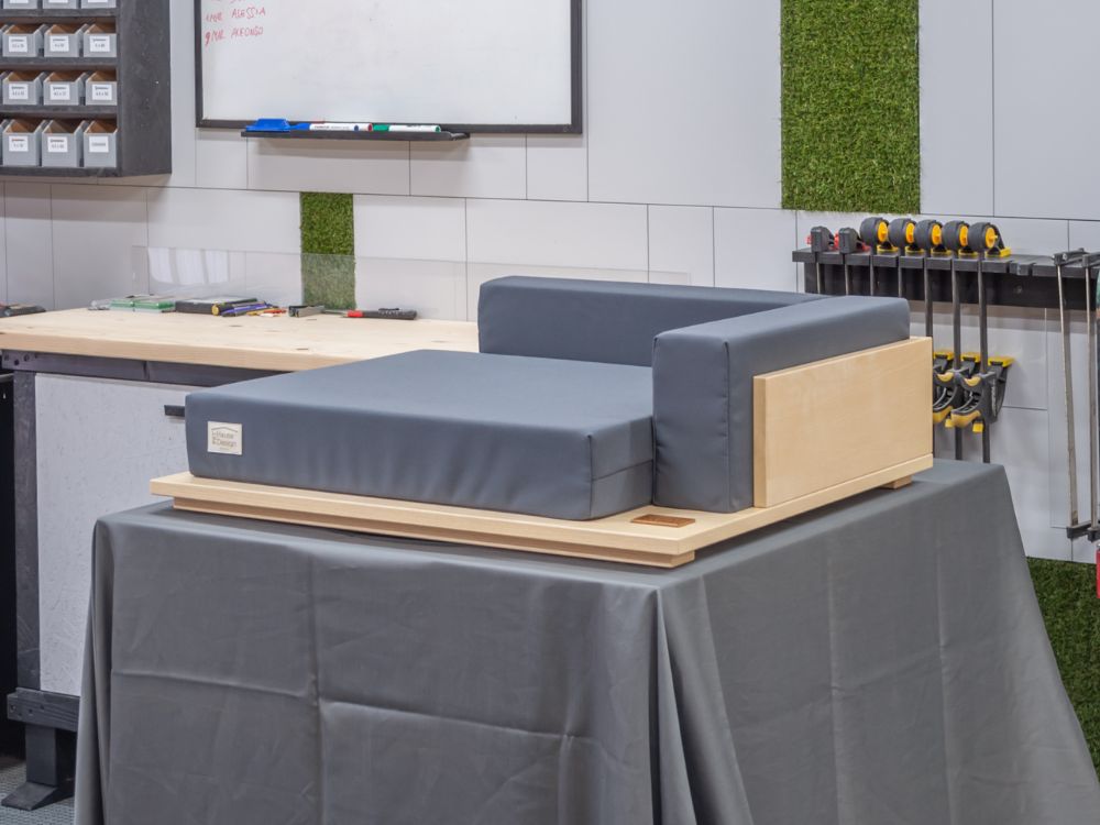 Lettino moderno per cani